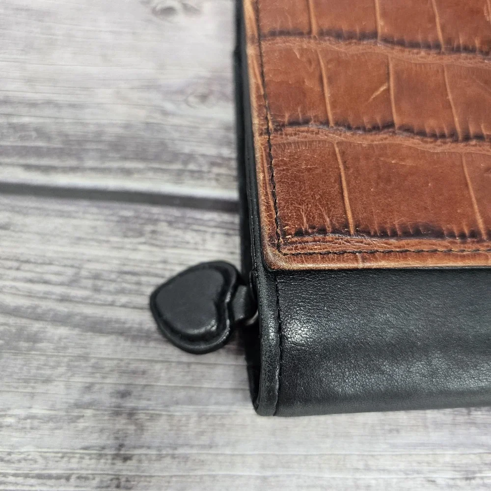 Brighton Brown Croc Embossed Patent Leather Crossbody Bag Wallet